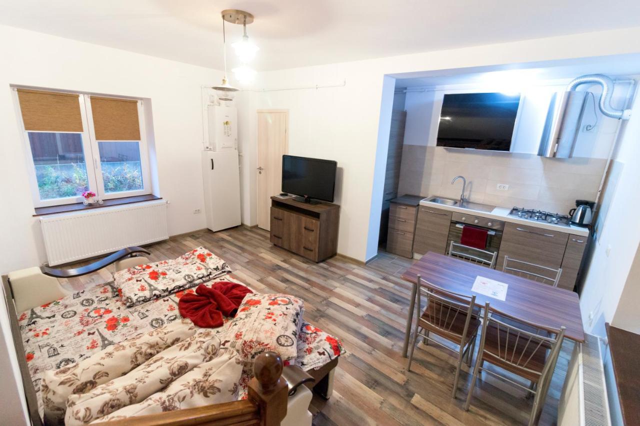 Lucky House Apartment
